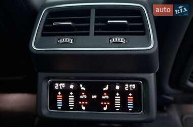 Внедорожник / Кроссовер Audi e-tron 2020 в 