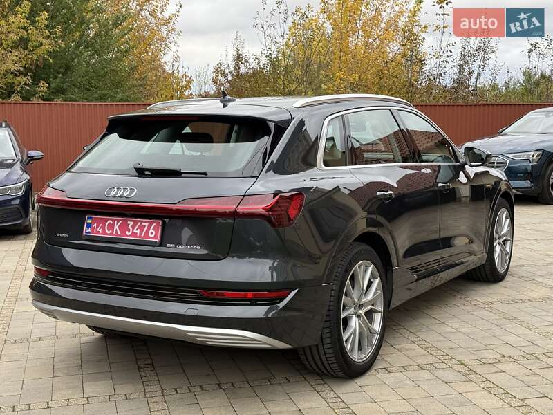 Позашляховик / Кросовер Audi e-tron 2021 в Коломиї