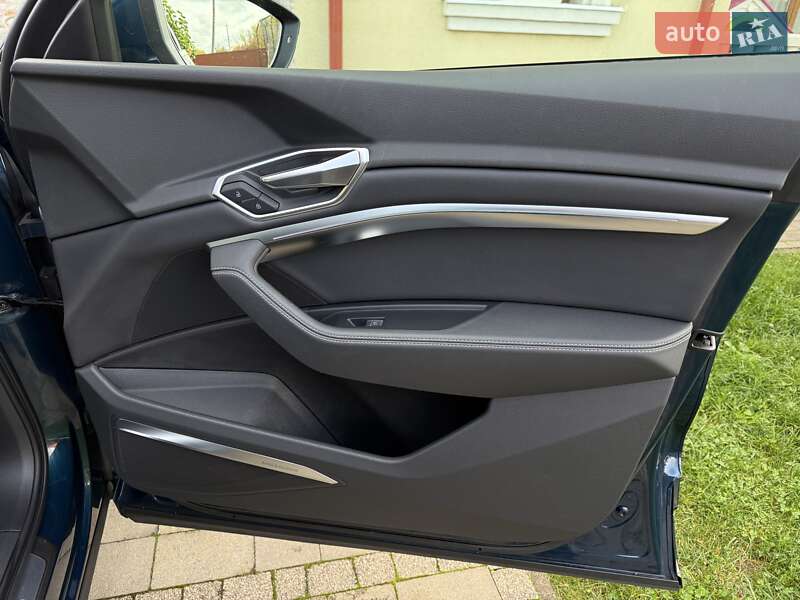 Внедорожник / Кроссовер Audi e-tron 2020 в Коломые