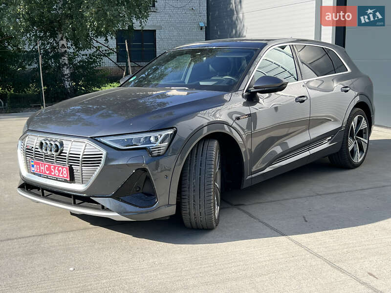 Внедорожник / Кроссовер Audi e-tron 2022 в Ровно фото Внедорожник / Кроссовер Audi e-tron 2022 в Ровно