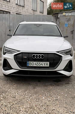Внедорожник / Кроссовер Audi e-tron 2021 в Волочиске