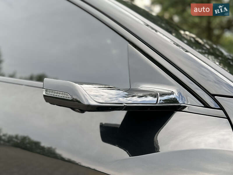 Внедорожник / Кроссовер Audi e-tron 2019 в Львове