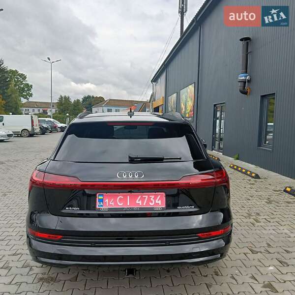 Позашляховик / Кросовер Audi e-tron 2021 в Дніпрі