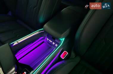 Внедорожник / Кроссовер Audi e-tron 2020 в 