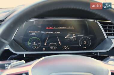 Внедорожник / Кроссовер Audi e-tron 2019 в 