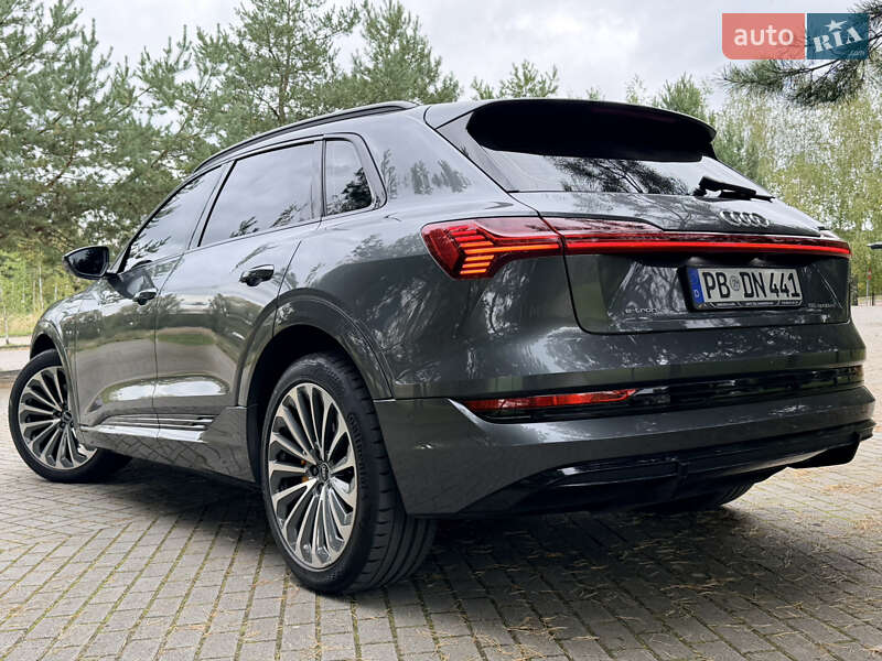 Позашляховик / Кросовер Audi e-tron 2020 в Дрогобичі