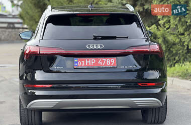 Внедорожник / Кроссовер Audi e-tron 2020 в 