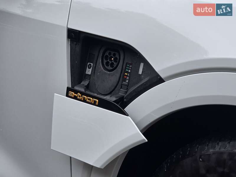 Внедорожник / Кроссовер Audi e-tron 2021 в Ковеле