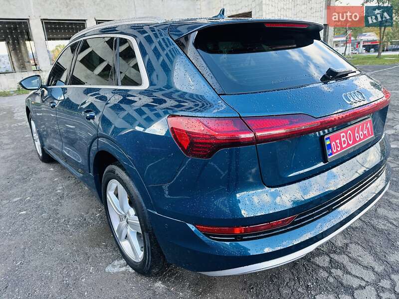 Позашляховик / Кросовер Audi e-tron 2020 в Тернополі