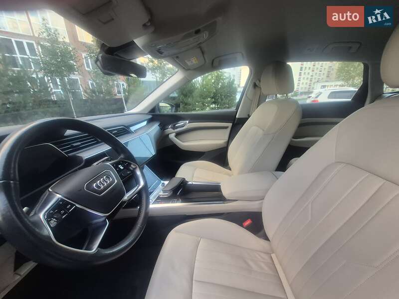 Позашляховик / Кросовер Audi e-tron 2020 в Хмельницькому