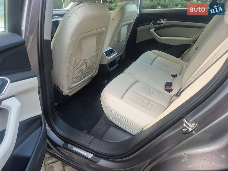 Позашляховик / Кросовер Audi e-tron 2020 в Хмельницькому