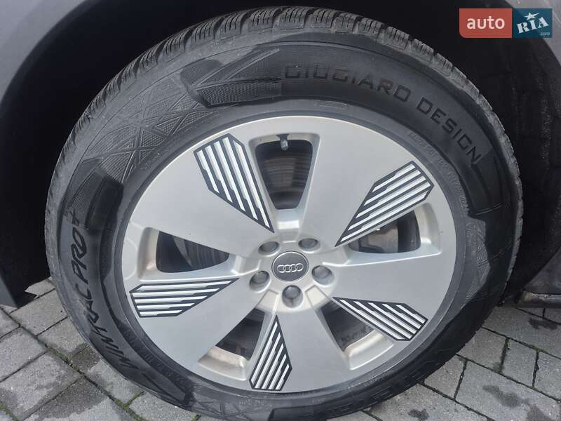 Позашляховик / Кросовер Audi e-tron 2020 в Хмельницькому