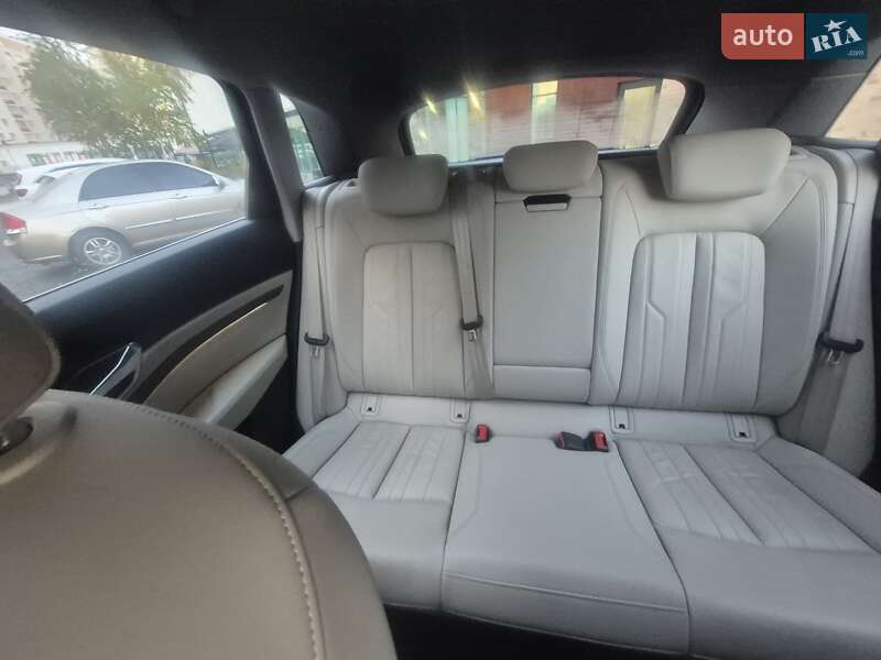 Позашляховик / Кросовер Audi e-tron 2020 в Хмельницькому