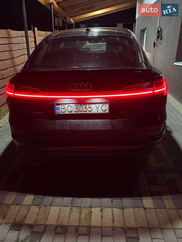 Внедорожник / Кроссовер Audi e-tron 2022 в Львове фото 17 Внедорожник / Кроссовер Audi e-tron 2022 в Львове