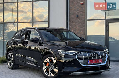 Внедорожник / Кроссовер Audi e-tron 2020 в 