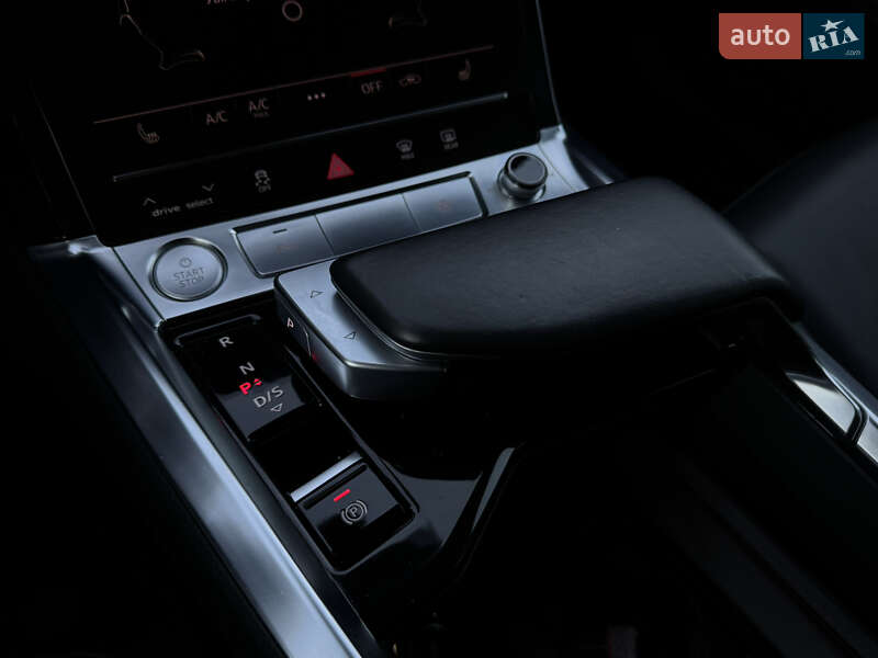 Позашляховик / Кросовер Audi e-tron 2020 в Тернополі