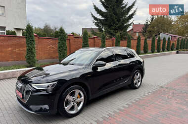 Позашляховик / Кросовер Audi e-tron 2023 в  фото 2 Позашляховик / Кросовер Audi e-tron 2023 в