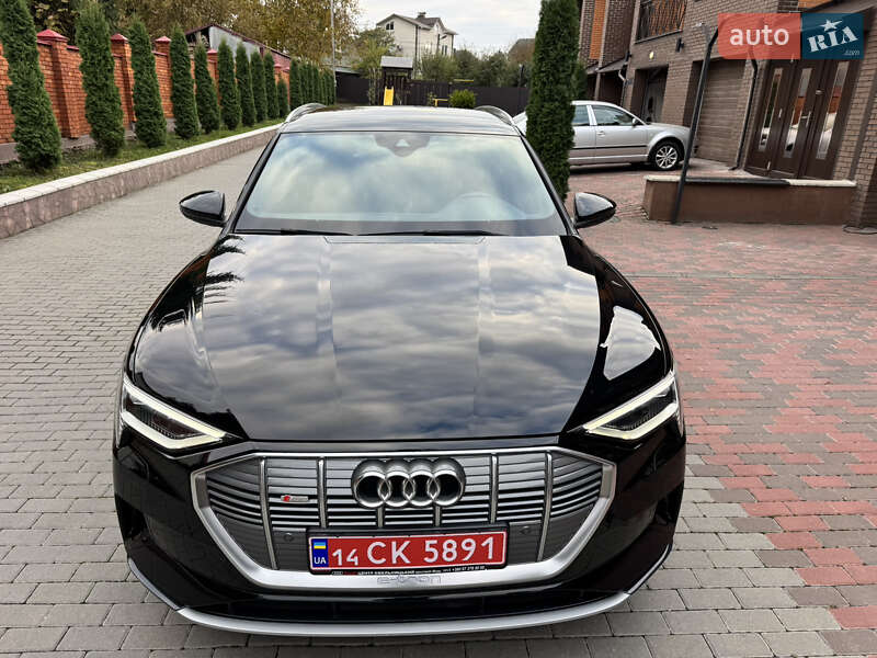 Позашляховик / Кросовер Audi e-tron 2023 в Хмельницькому