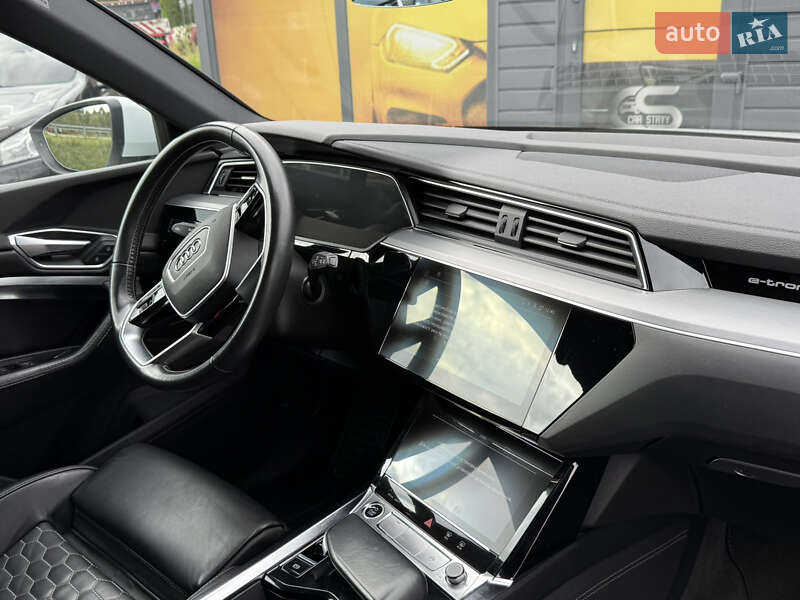 Внедорожник / Кроссовер Audi e-tron 2021 в Стрые