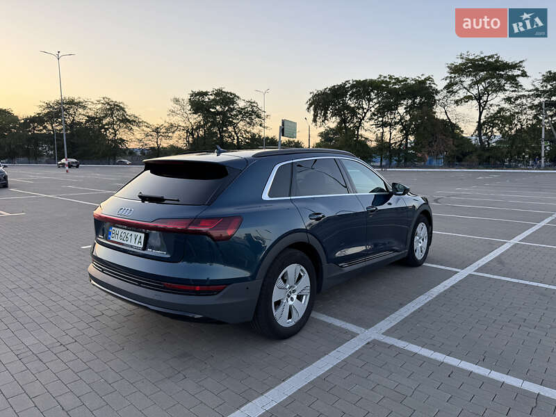 Внедорожник / Кроссовер Audi e-tron 2020 в Одессе фото 2 Внедорожник / Кроссовер Audi e-tron 2020 в Одессе