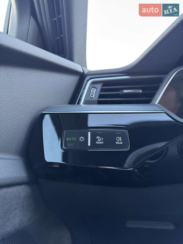 Внедорожник / Кроссовер Audi e-tron 2020 в Одессе фото 23 Внедорожник / Кроссовер Audi e-tron 2020 в Одессе