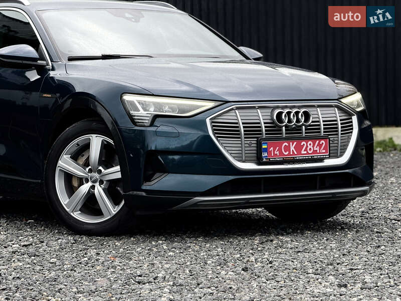 Позашляховик / Кросовер Audi e-tron 2019 в Дрогобичі