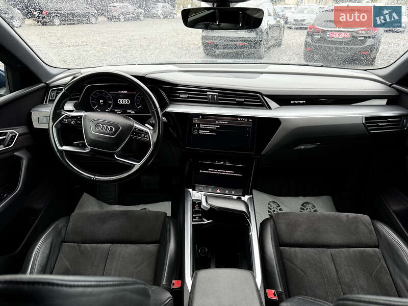 Позашляховик / Кросовер Audi e-tron 2019 в Дрогобичі
