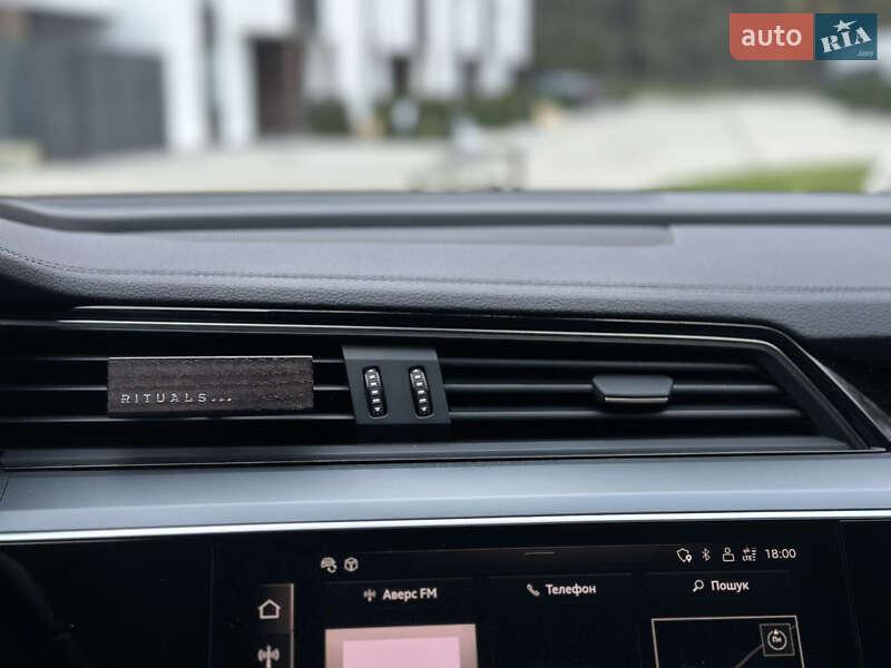 Внедорожник / Кроссовер Audi e-tron 2021 в Ковеле