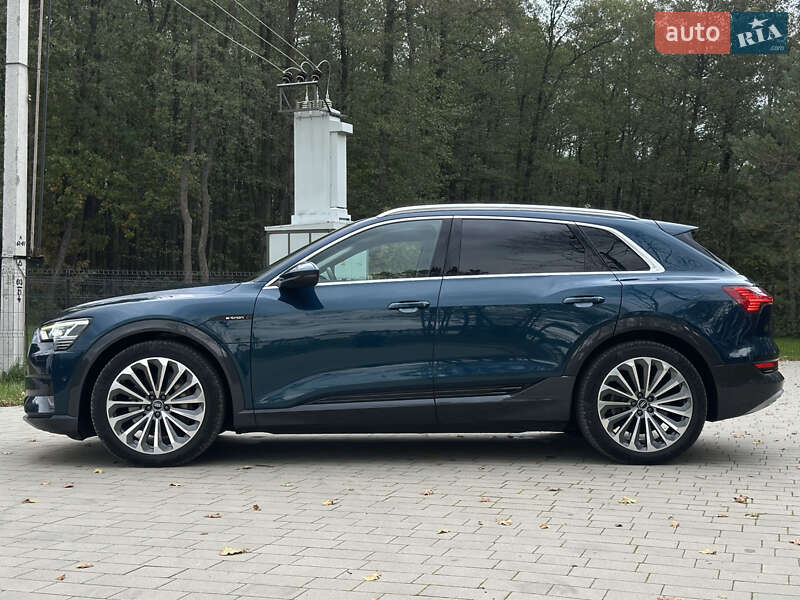 Внедорожник / Кроссовер Audi e-tron 2021 в Ковеле