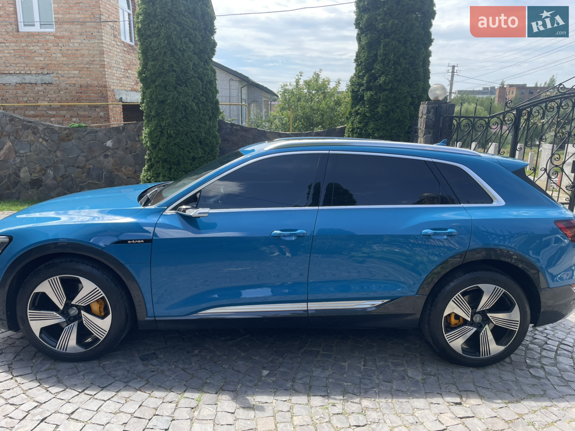 2019 Audi e-tron - мініатюра 6