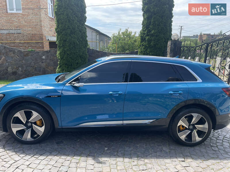 Внедорожник / Кроссовер Audi e-tron 2019 в Львове фото 6 Внедорожник / Кроссовер Audi e-tron 2019 в Львове