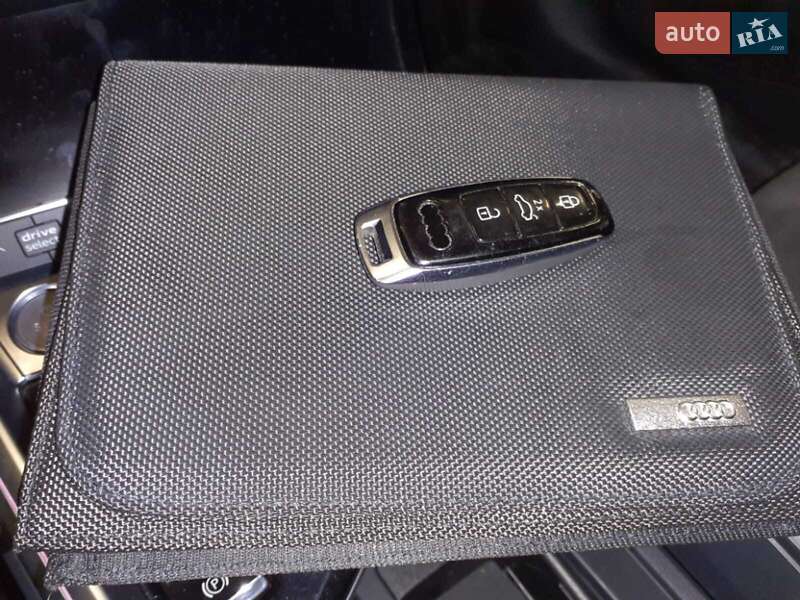 Позашляховик / Кросовер Audi e-tron 2019 в Києві фото 16 Позашляховик / Кросовер Audi e-tron 2019 в Києві