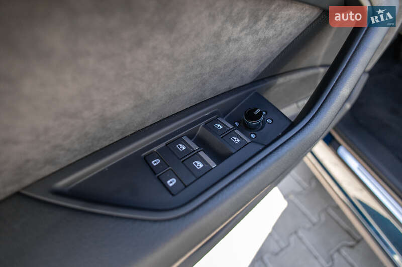 Позашляховик / Кросовер Audi e-tron 2021 в Львові