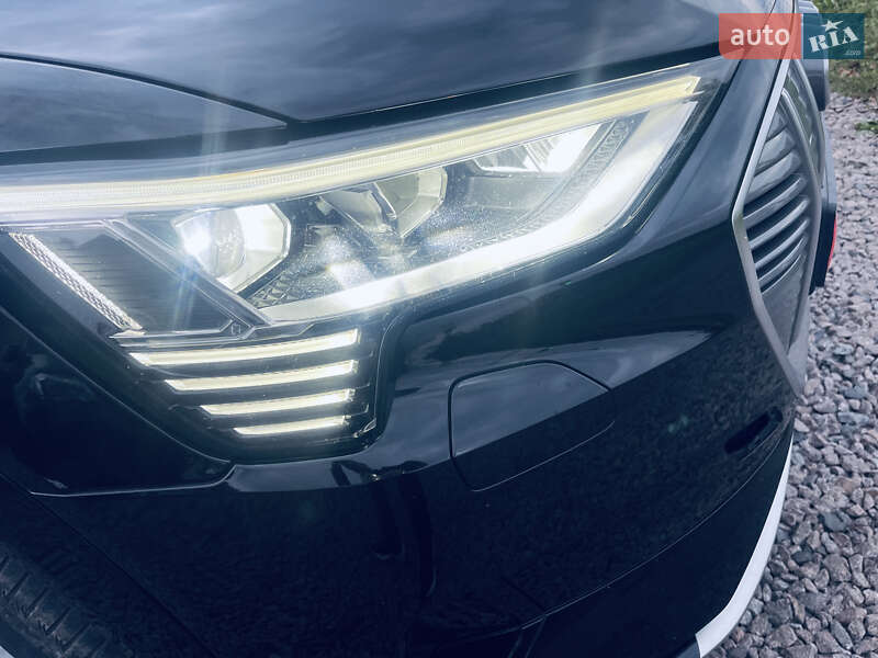 Позашляховик / Кросовер Audi e-tron 2019 в Бродах