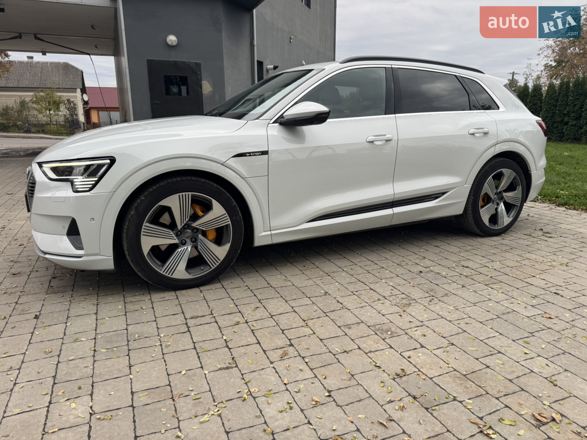 2018 Audi e-tron - мініатюра 5