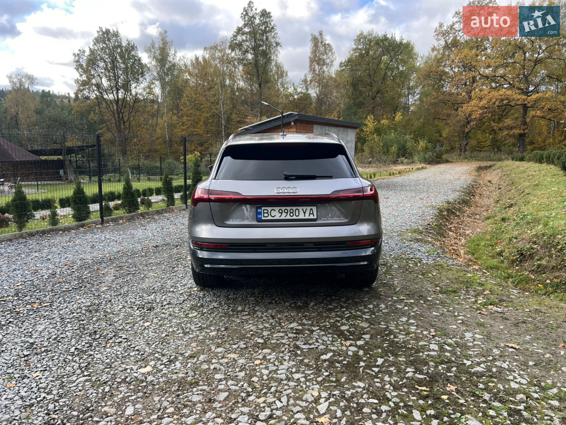 2020 Audi e-tron - мініатюра 8