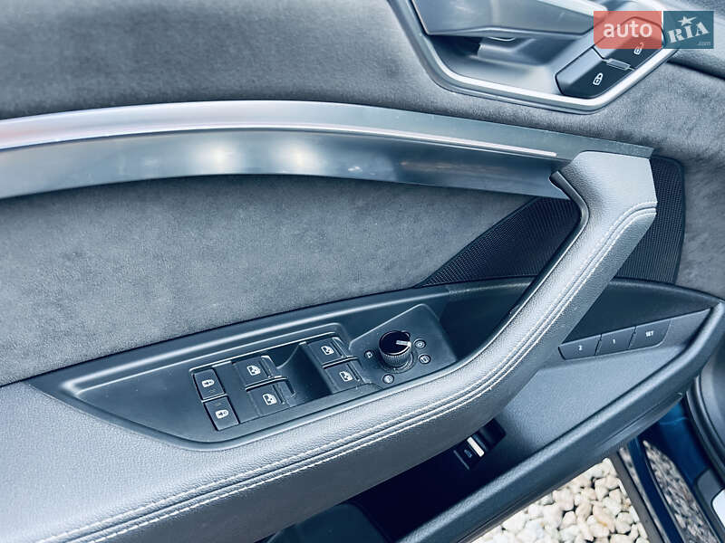Внедорожник / Кроссовер Audi e-tron 2019 в Бродах