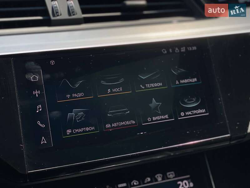 Позашляховик / Кросовер Audi e-tron 2021 в Києві фото 37 Позашляховик / Кросовер Audi e-tron 2021 в Києві