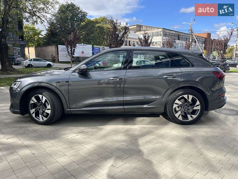 Позашляховик / Кросовер Audi e-tron 2023 в Ужгороді фото 6 Позашляховик / Кросовер Audi e-tron 2023 в Ужгороді