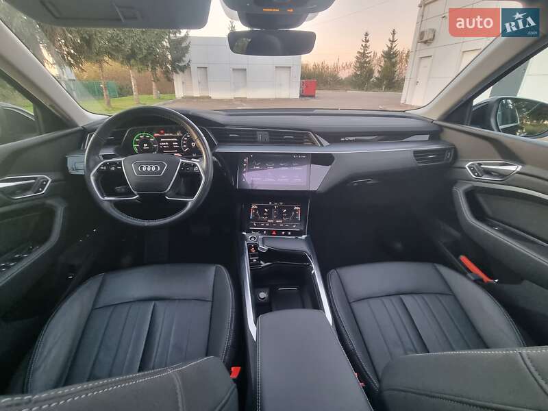 Позашляховик / Кросовер Audi e-tron 2021 в Коломиї