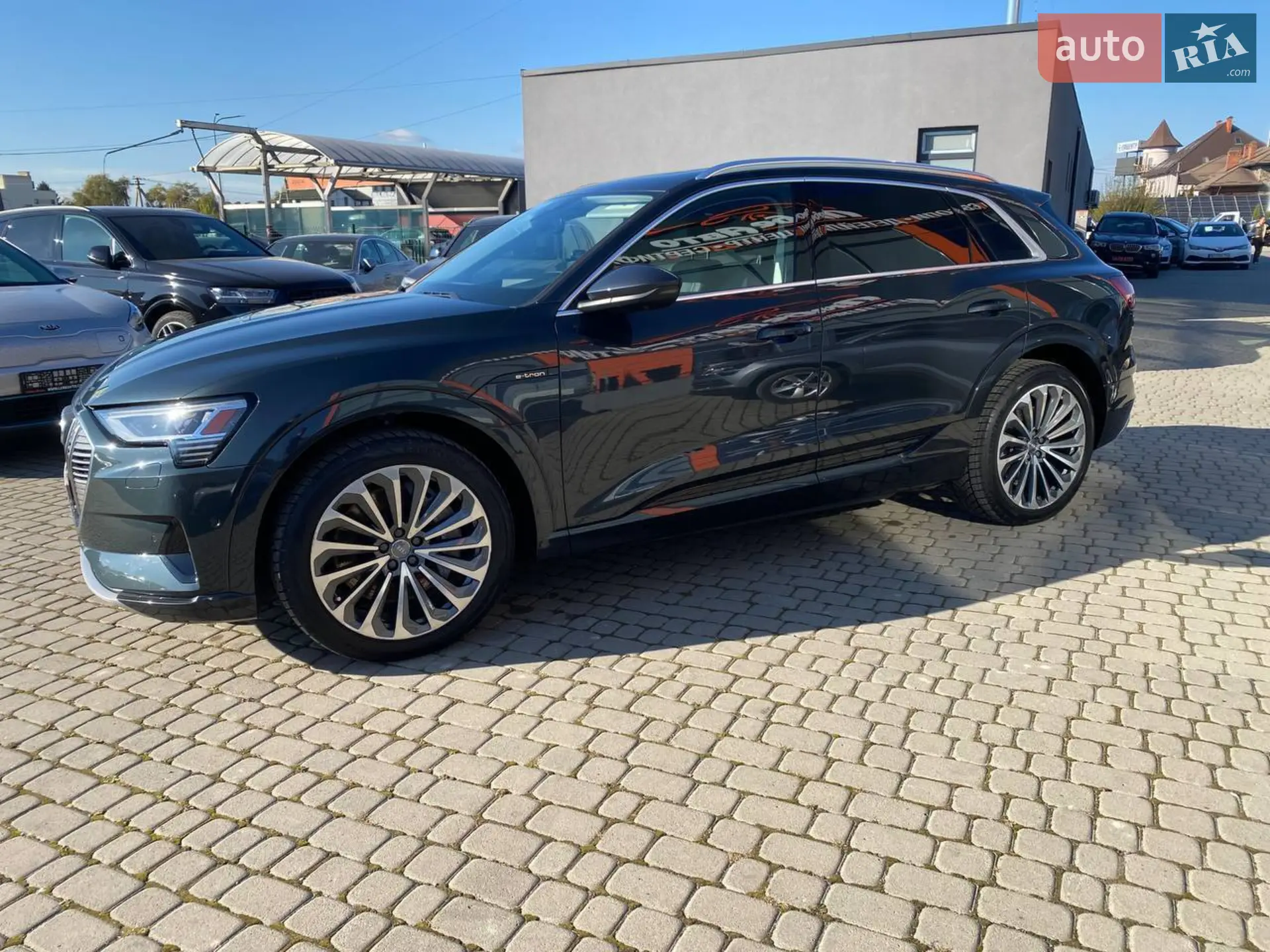2019 Audi e-tron - мініатюра 4