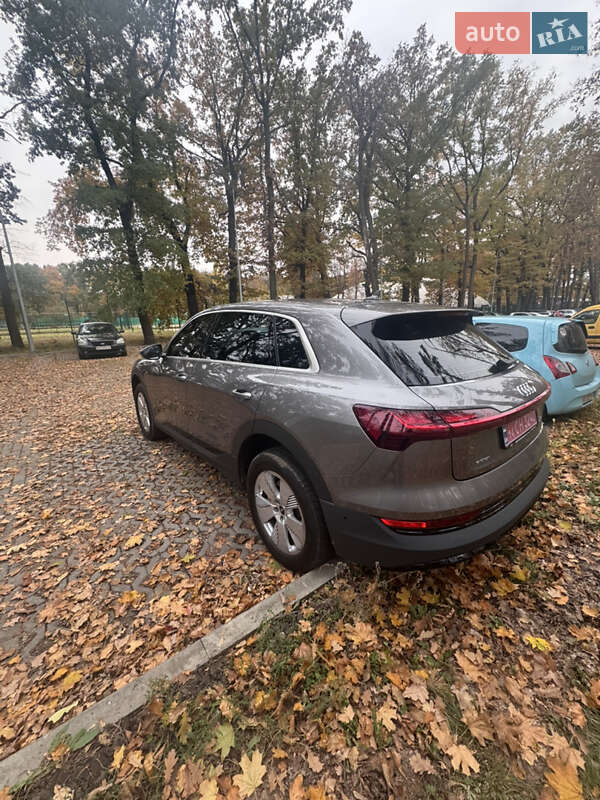 Позашляховик / Кросовер Audi e-tron 2021 в Харкові фото 6 Позашляховик / Кросовер Audi e-tron 2021 в Харкові