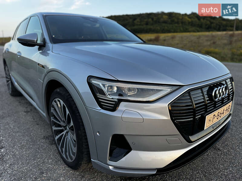 Позашляховик / Кросовер Audi e-tron 2020 в Бережанах