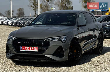 Позашляховик / Кросовер Audi e-tron 2022 в Львові