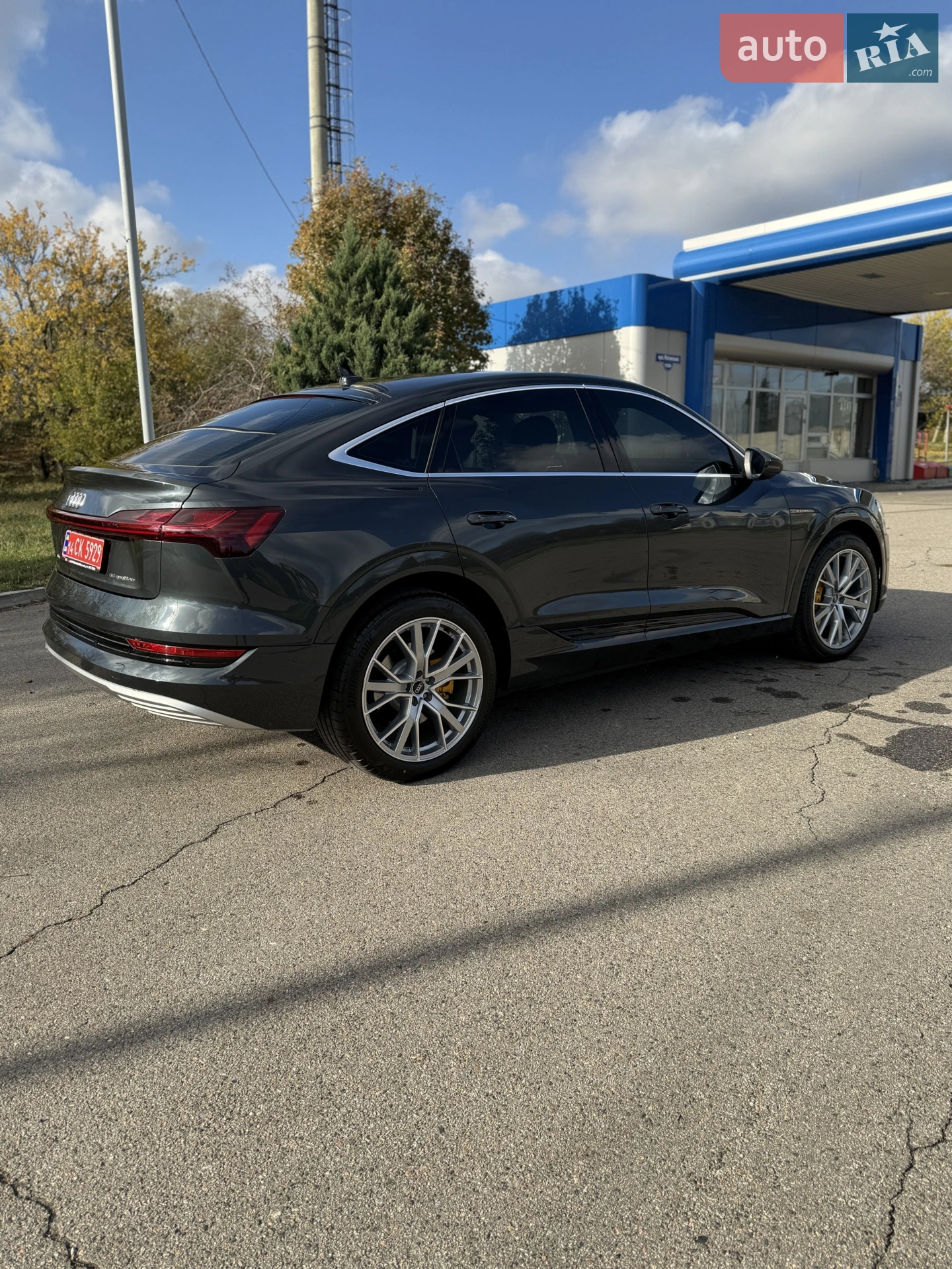 2022 Audi e-tron Sportback - мініатюра 13