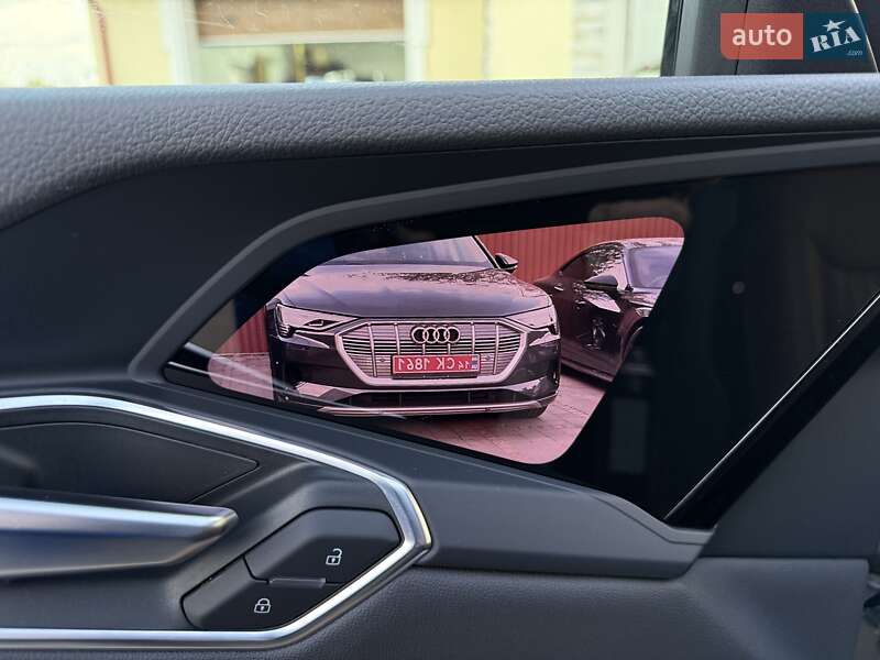 Позашляховик / Кросовер Audi e-tron 2021 в Коломиї
