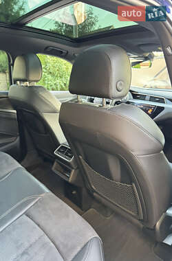 Позашляховик / Кросовер Audi e-tron 2022 в  фото 73 Позашляховик / Кросовер Audi e-tron 2022 в