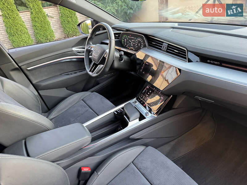 Внедорожник / Кроссовер Audi e-tron 2022 в Черновцах фото 80 Внедорожник / Кроссовер Audi e-tron 2022 в Черновцах