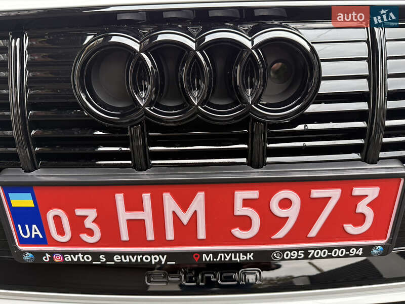 Позашляховик / Кросовер Audi e-tron 2022 в Луцьку