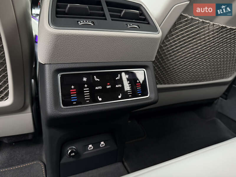 Позашляховик / Кросовер Audi e-tron 2022 в Луцьку